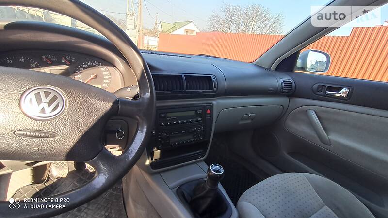 Седан Volkswagen Passat 1999 в Кам'янець-Подільському