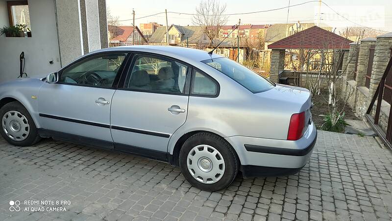 Седан Volkswagen Passat 1999 в Кам'янець-Подільському