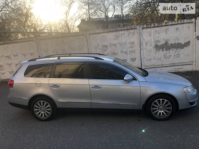Універсал Volkswagen Passat 2007 в Одесі