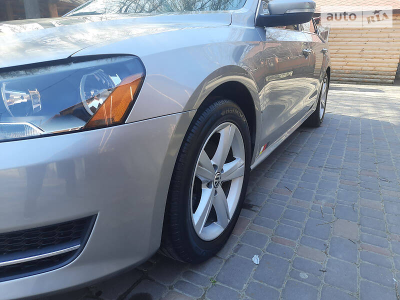 Седан Volkswagen Passat 2013 в 