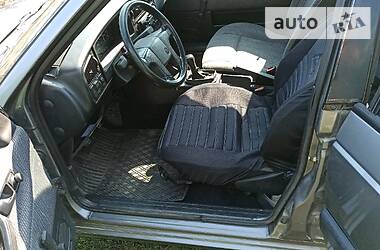Седан Volkswagen Passat 1991 в 