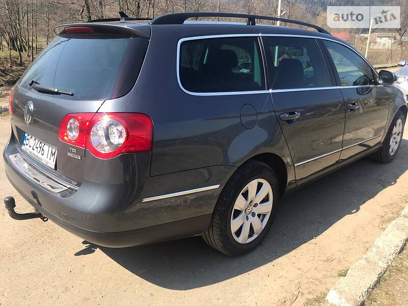 Універсал Volkswagen Passat 2010 в Сколе
