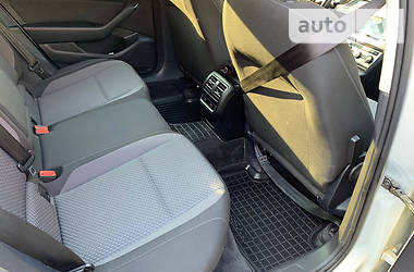 Універсал Volkswagen Passat 2015 в 