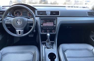 Седан Volkswagen Passat 2014 в 
