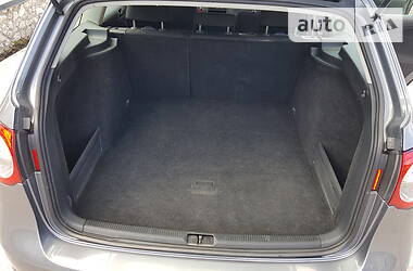 Універсал Volkswagen Passat 2006 в 