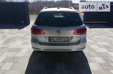 Універсал Volkswagen Passat 2014 в 