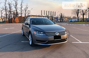 Седан Volkswagen Passat 2014 в 