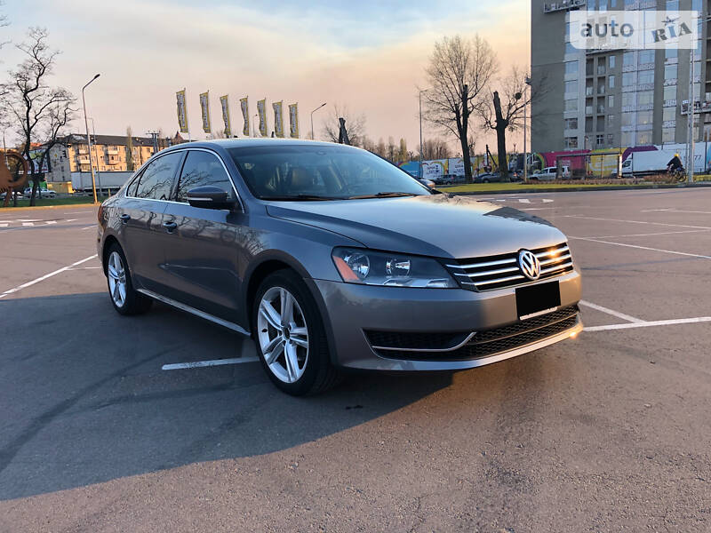 Седан Volkswagen Passat 2014 в 