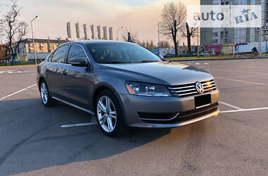 Седан Volkswagen Passat 2014 в 