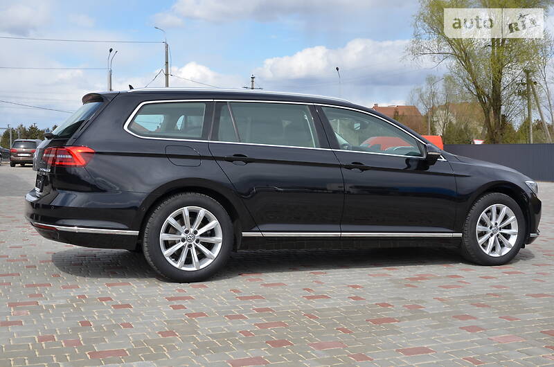 Універсал Volkswagen Passat 2015 в Луцьку