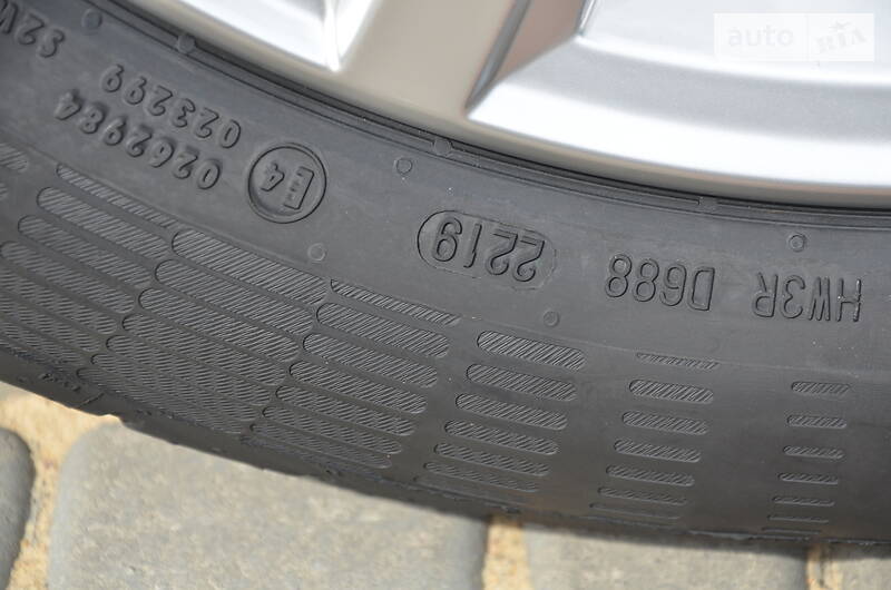 Універсал Volkswagen Passat 2015 в Луцьку