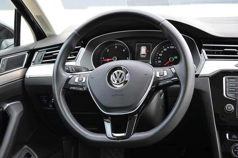 Універсал Volkswagen Passat 2015 в Луцьку