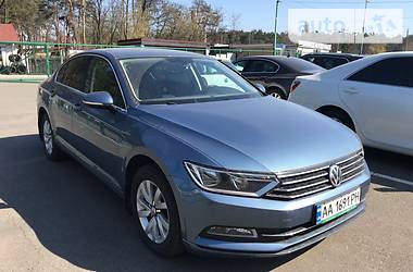 Седан Volkswagen Passat 2016 в 