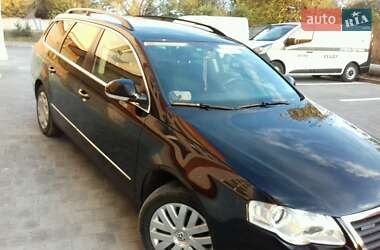 Универсал Volkswagen Passat 2009 в Тернополе