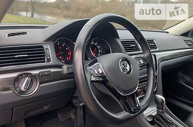Седан Volkswagen Passat 2016 в 