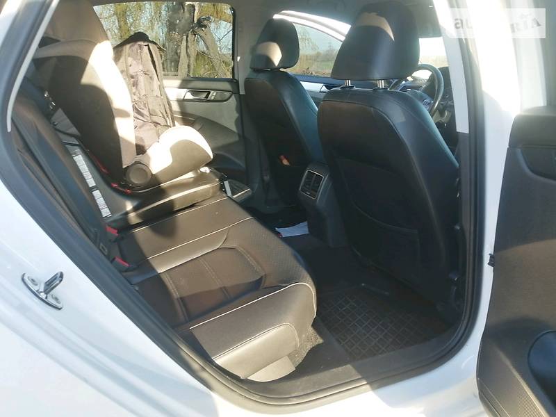 Седан Volkswagen Passat 2012 в Кременчуці