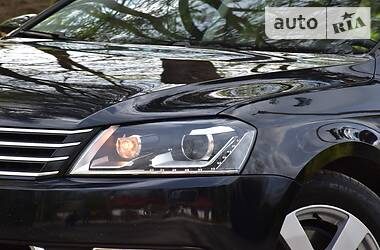 Універсал Volkswagen Passat 2011 в 