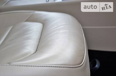 Універсал Volkswagen Passat 2011 в 