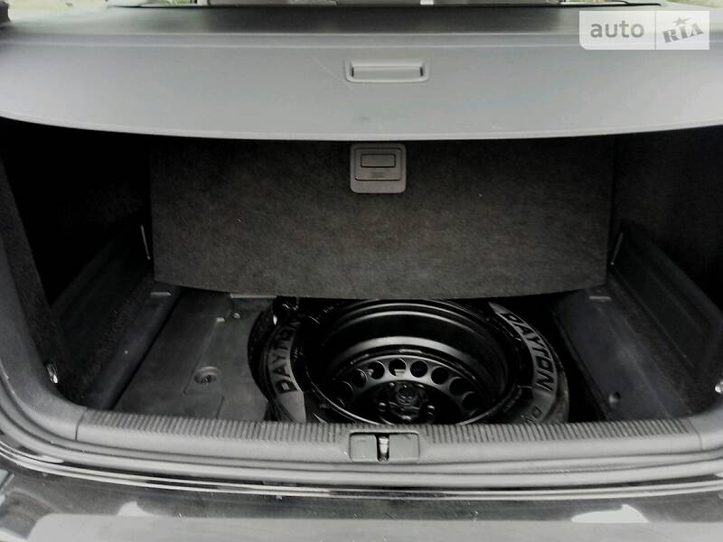 Універсал Volkswagen Passat 2007 в Житомирі