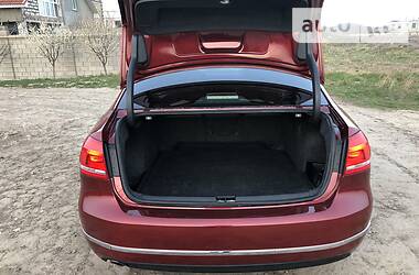 Седан Volkswagen Passat 2015 в 