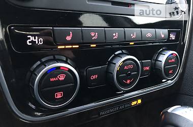Седан Volkswagen Passat 2015 в 