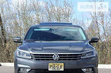 Седан Volkswagen Passat 2016 в 