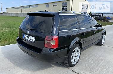 Універсал Volkswagen Passat 2003 в 