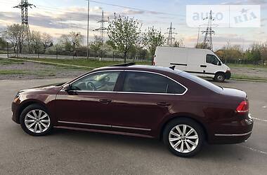 Седан Volkswagen Passat 2012 в 