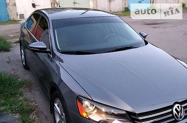 Седан Volkswagen Passat 2011 в Кременчуге