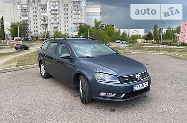 Універсал Volkswagen Passat 2012 в 