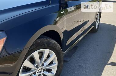 Седан Volkswagen Passat 2015 в 