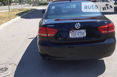 Седан Volkswagen Passat 2015 в 