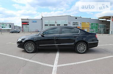 Седан Volkswagen Passat 2006 в 