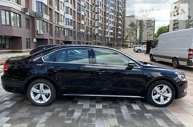 Седан Volkswagen Passat 2013 в 