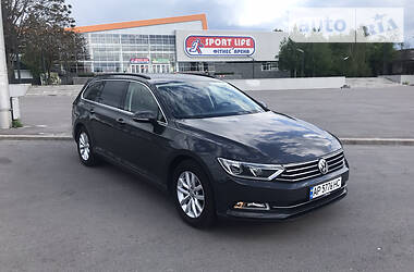 Універсал Volkswagen Passat 2016 в 