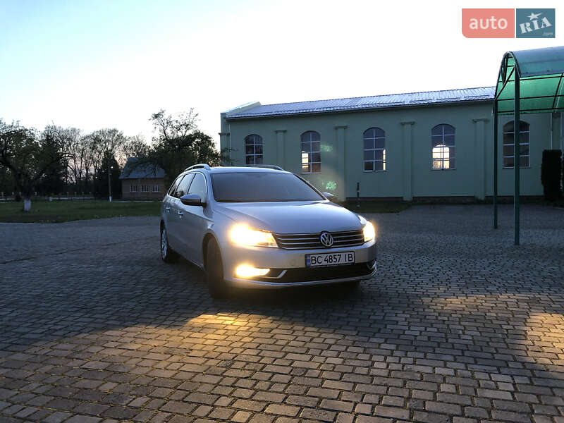 Универсал Volkswagen Passat 2014 в Стрые