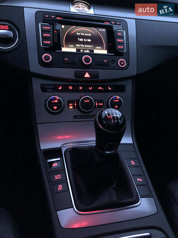 Универсал Volkswagen Passat 2014 в Стрые