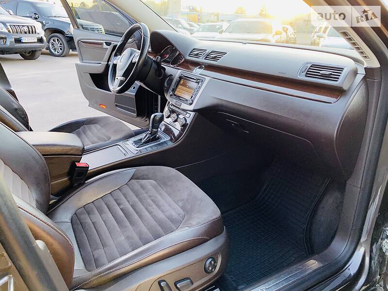Седан Volkswagen Passat 2012 в Харкові фото 17 Седан Volkswagen Passat 2012 в Харкові