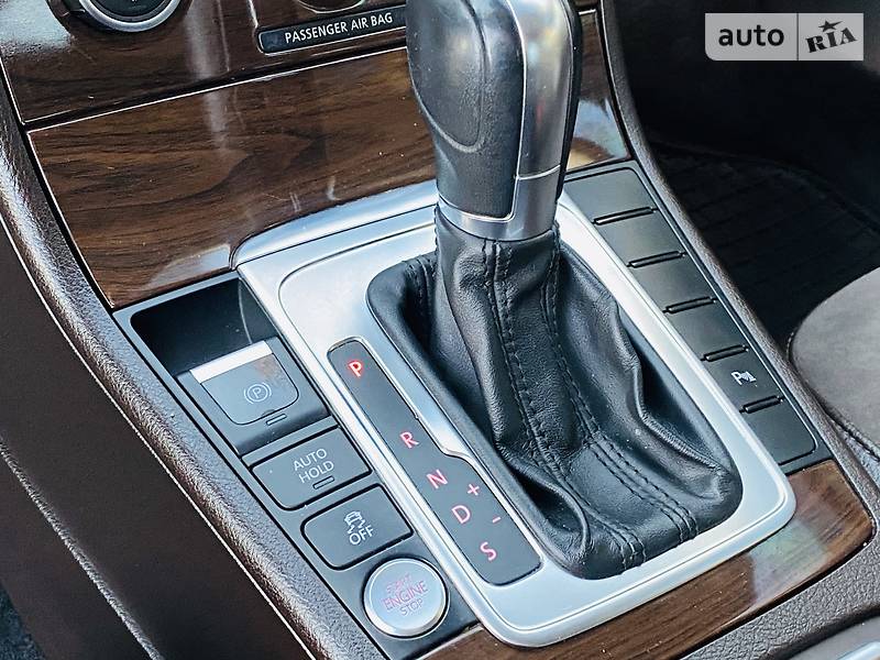 Седан Volkswagen Passat 2012 в Харкові фото 29 Седан Volkswagen Passat 2012 в Харкові