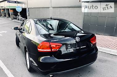 Седан Volkswagen Passat 2013 в 