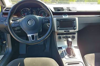 Седан Volkswagen Passat 2012 в 