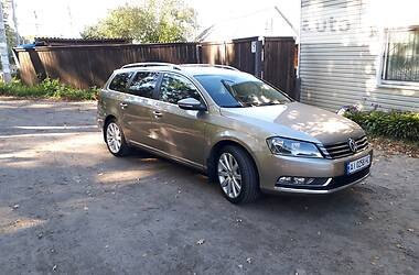 Універсал Volkswagen Passat 2011 в 