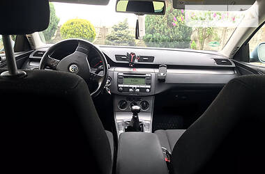 Універсал Volkswagen Passat 2008 в 