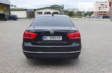 Седан Volkswagen Passat 2012 в 