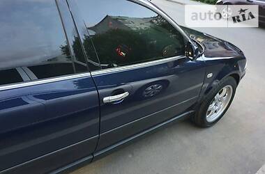 Універсал Volkswagen Passat 2001 в 