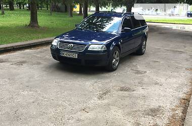 Універсал Volkswagen Passat 2001 в 