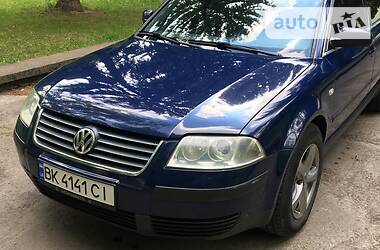 Універсал Volkswagen Passat 2001 в 