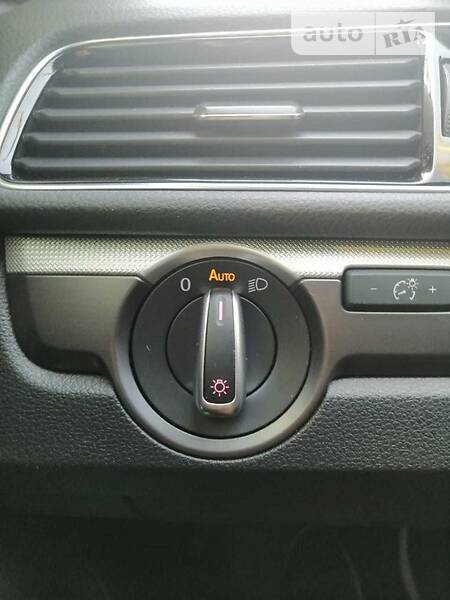 Седан Volkswagen Passat 2016 в Києві