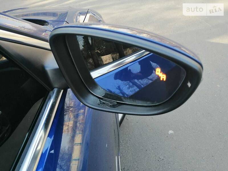 Седан Volkswagen Passat 2016 в Києві