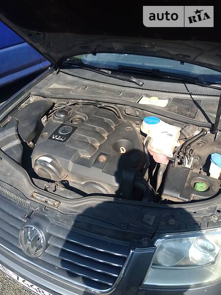 Універсал Volkswagen Passat 2005 в Покрові